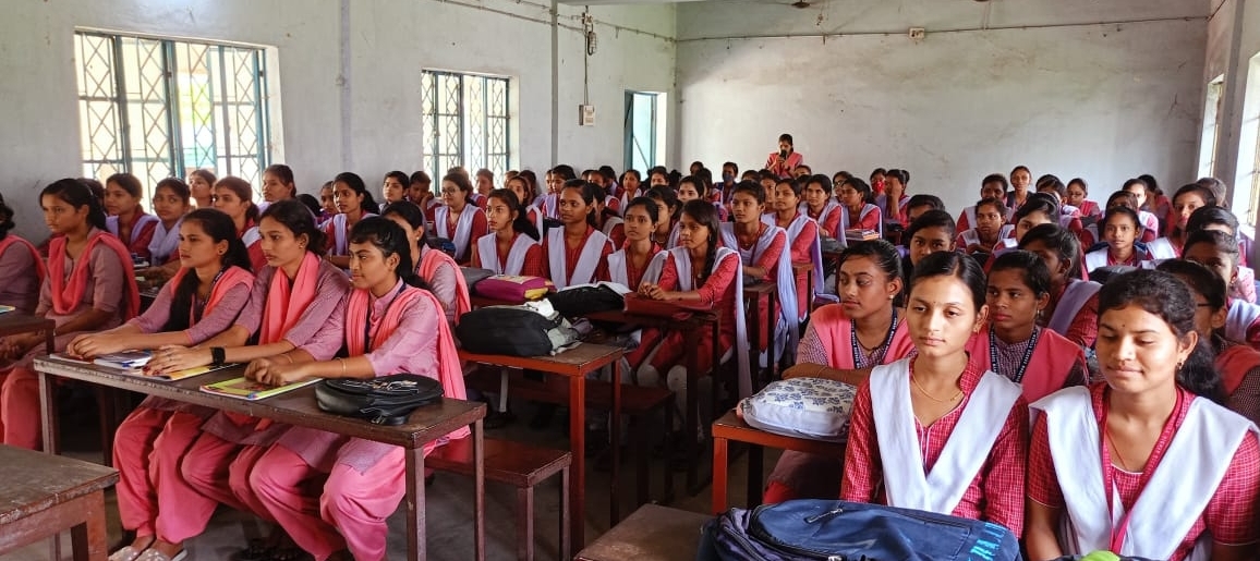 VIMLA SHANKAR MAHILA MAHAVIDYALAYA,AKAVASPATTI,BHITARI,GHAZIPUR  (U.P.)	